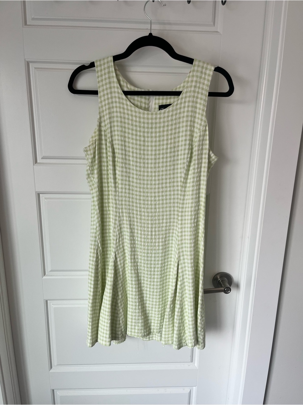 Vintage 1990’s Sleeveless Light Green Gingham Dress